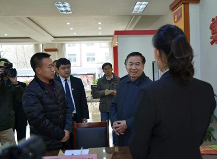 遼寧省委書記李希同志來撫順非公黨建指導(dǎo)服務(wù)中心進行工作調(diào)研